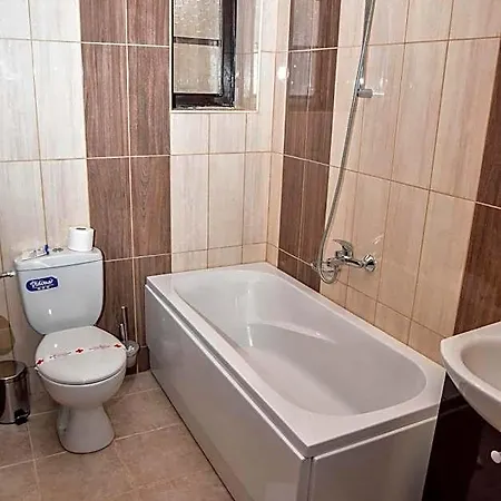 Izvora 2 3* ارباناسي